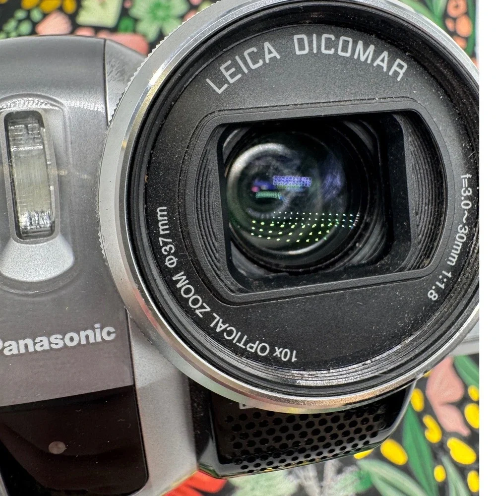 Panasonic pv gs300